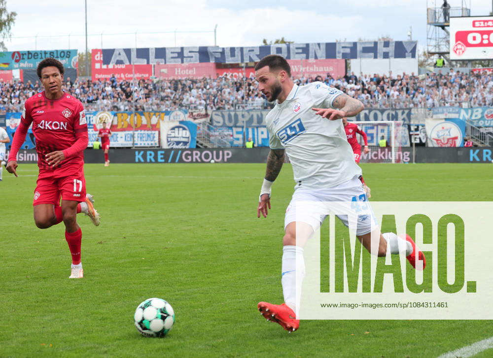 FC Würzburger Kickers- FC Hansa Rostock Würzburg 10.10..2026, Fußball 3.Liga FC Würzburger Kickers - FC Hansa Rostock Leon Dajuku FC Hansa Rostock Akon Arena Bayern Deutschland