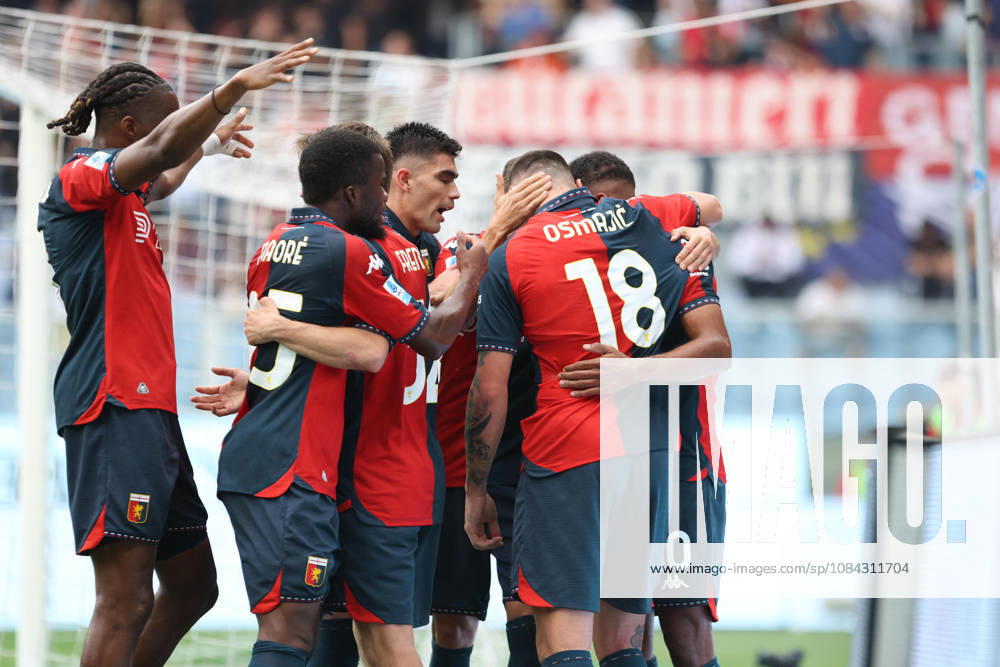 Genoas Junior Messias celebrates after scoring a goal for his team during the Serie A soccer match between Genoa and Fiorentina at the Luigi Ferraris Stadium in Genoa, Italy - Saturday, October 10, 2026. - Soccer .