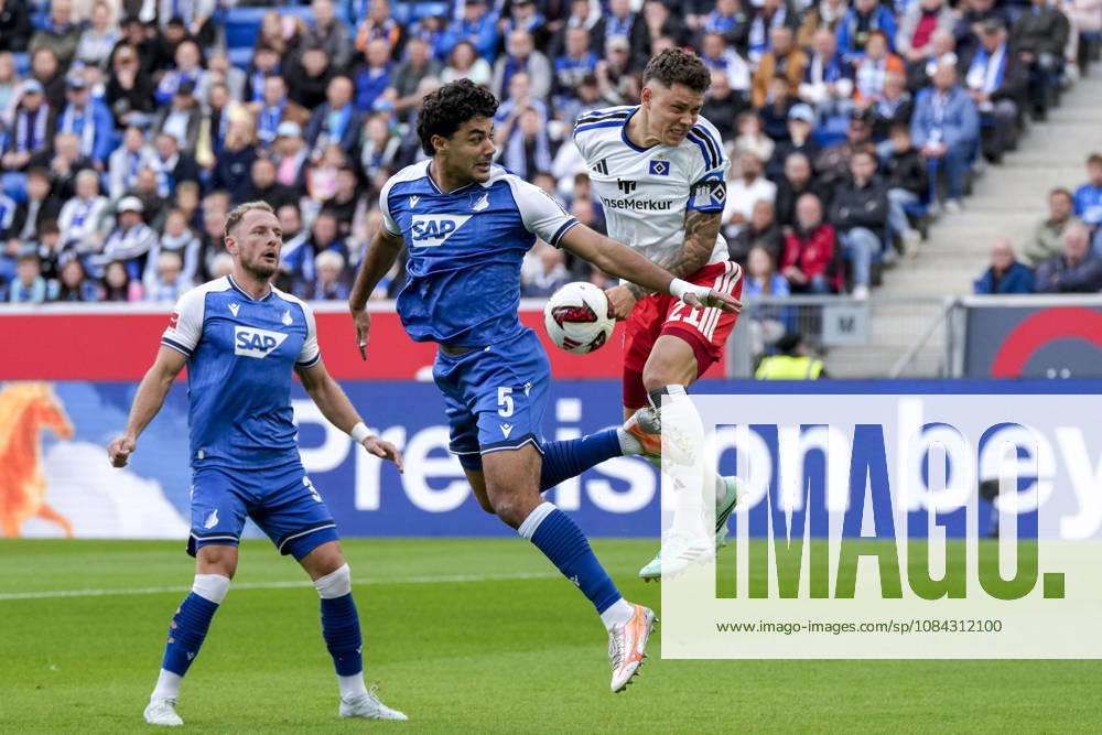 V.li.: Ozan Muhammed Kabak (Hoffenheim, 5), Nicolai Remberg (HSV, 21, Kapitän), Zweikampf, Spielszene, Duell, duel, tackle, tackling, Dynamik, Action, Aktion, 10.10.2026, Sinsheim (Deutschland), Fussball, Bundesliga, TSG 1899 Hoffenheim - Hamburger SV, DFB DFL REGULATIONS PROHIBIT ANY USE OF PHOTOGRAPHS AS IMAGE SEQUENCES AND OR QUASI-VIDEO.