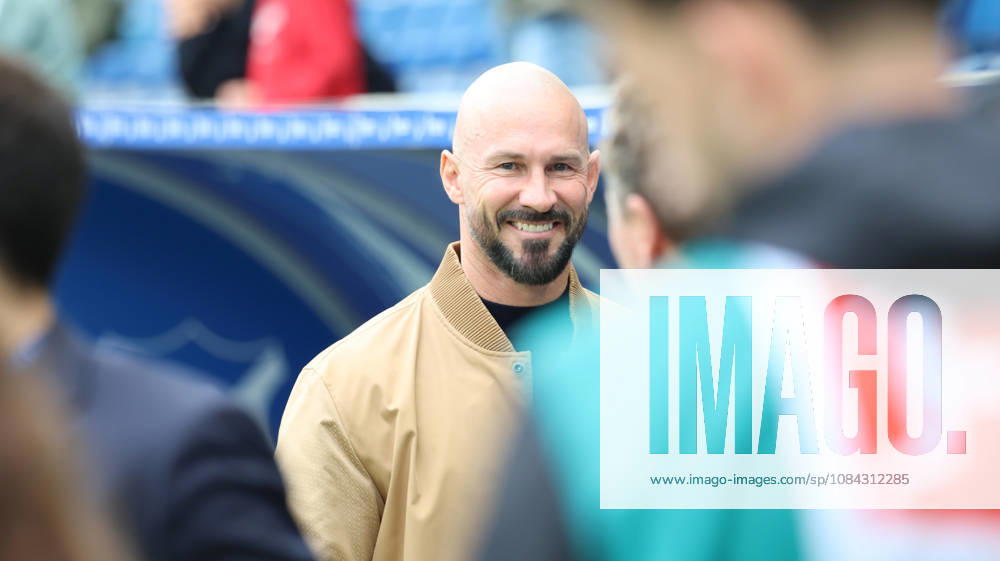 Fussball 1.Bundesliga, TSG 1899 Hoffenheim - Hamburger SV v.l. Christian Ilzer Trainer (TSG 1899 Hoffenheim) Sinsheim