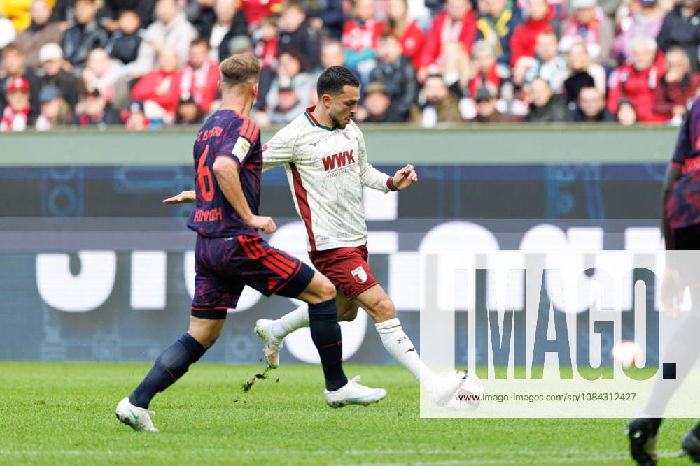 Arijon Ibrahimovic (21, FC Augsburg) beim Spiel zwischen FC Augsburg v FC Bayern München, Fussball, Herren, Bundesliga, 2026 2027, 5.Spieltag am 10.10.2026 in Augsburg, WWK ARENA. DFL and DFB regulations prohibit any use of photographs as image sequences and or quasi-video. Bayern Deutschland