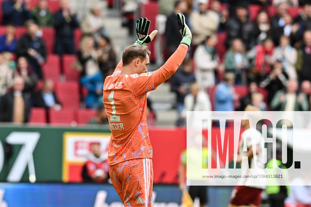 AUGSBURG, GERMANY; 10. OCTOBER: Manuel NEUER (FC Bayern Munich 1) after his mistake before the goal 1-0 by Robin FELLHAUER (FC Augsburg 19) during the Bundesliga Match between FC Augsburg vs. FC Bayern Munich at Matchday 5 at WWK-Arena DFL REGULATIONS PROHIBIT ANY USE OF PHOTOGRAPHS AS IMAGE SEQUENCES AND OR QUASI-VIDEO