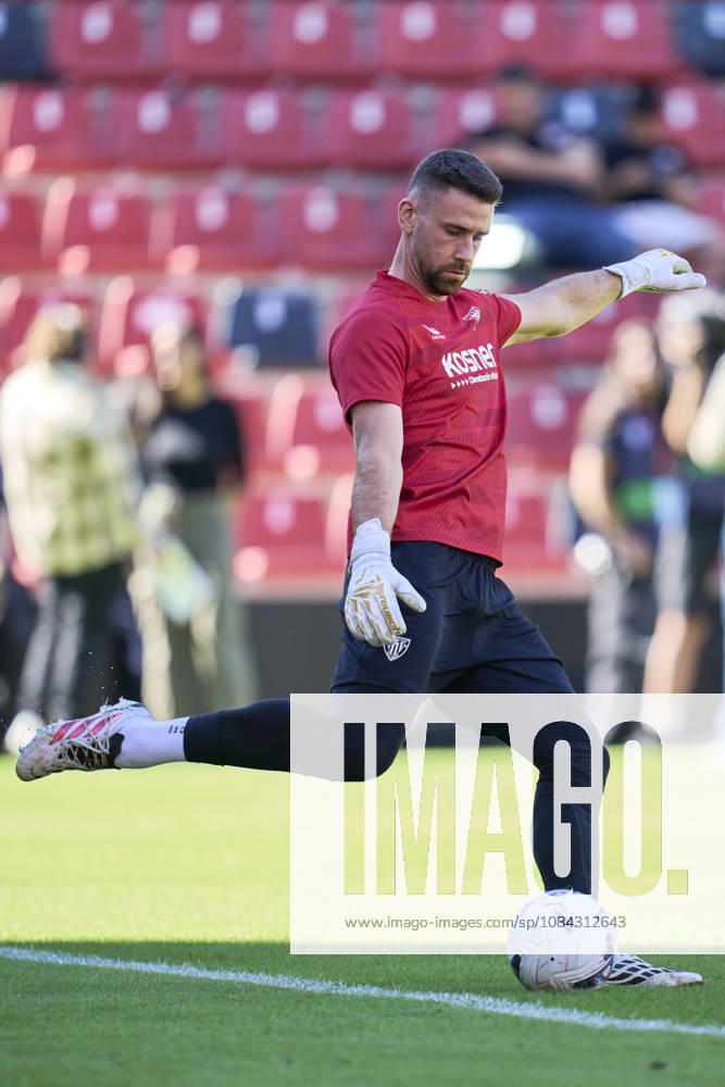 Unai Simon of Athletic Club during the Spanish League, LaLiga EA Sports, football match played between Rayo Vallecano and Athletic Club at Vallecas stadium on October 10, 2026, in Madrid, Spain. Rayo Vallecano V Athletic Club - LaLiga EA Sports - ZUMAa181 20261010_zaa_a181_005
