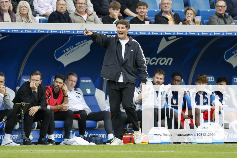 Merlin Polzin (Hamburger SV, Trainer), Mimik, Gesichtsausdruck, Emotion , Deutschland, Fussball, 1. Bundesliga, 5.Spieltag, 2026 2027, TSG Hoffenheim vs. Hamburger SV, 10.10.2026, Sinsheim SNP Arena Deutschland