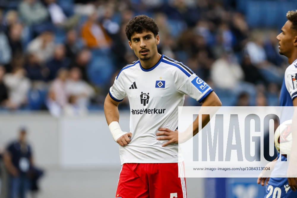 Martin Adeline (Hamburger SV, 05) , Deutschland, Fussball, 1. Bundesliga, 5.Spieltag, 2026 2027, TSG Hoffenheim vs. Hamburger SV, 10.10.2026, Sinsheim SNP Arena Deutschland