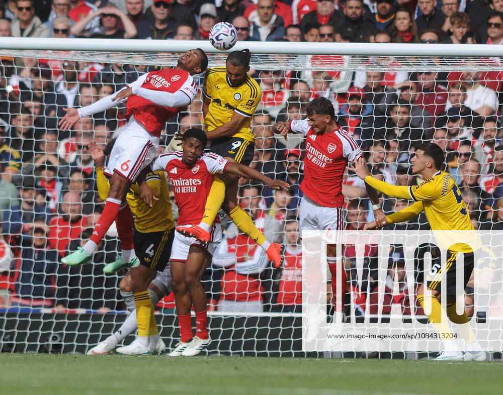 Football - 2026 2027 Premier League - Arsenal vs Leeds United - Emirates Stadium - Saturday 10th October 2026 Dominic Clvert - Lewin of leeds rises above the Arsenal defence of Gabriel, Myles Lewis - Skelly and Ben White