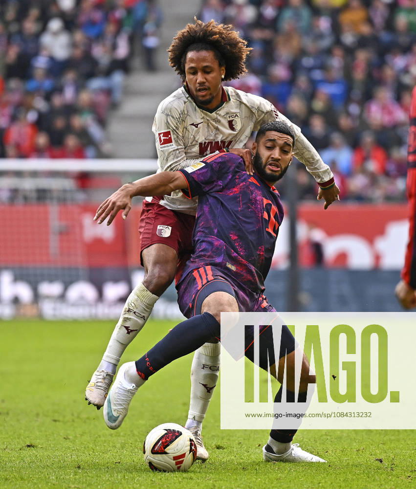 Fussball Bundesliga 2026 2027, 5.Spieltag, FC Augsburg - FC Bayern München, in der WWK-Arena Augsburg, v.l. Han-Noah Massengo (FC Augsburg) gegen Ismael Saibari (FC Bayern München)