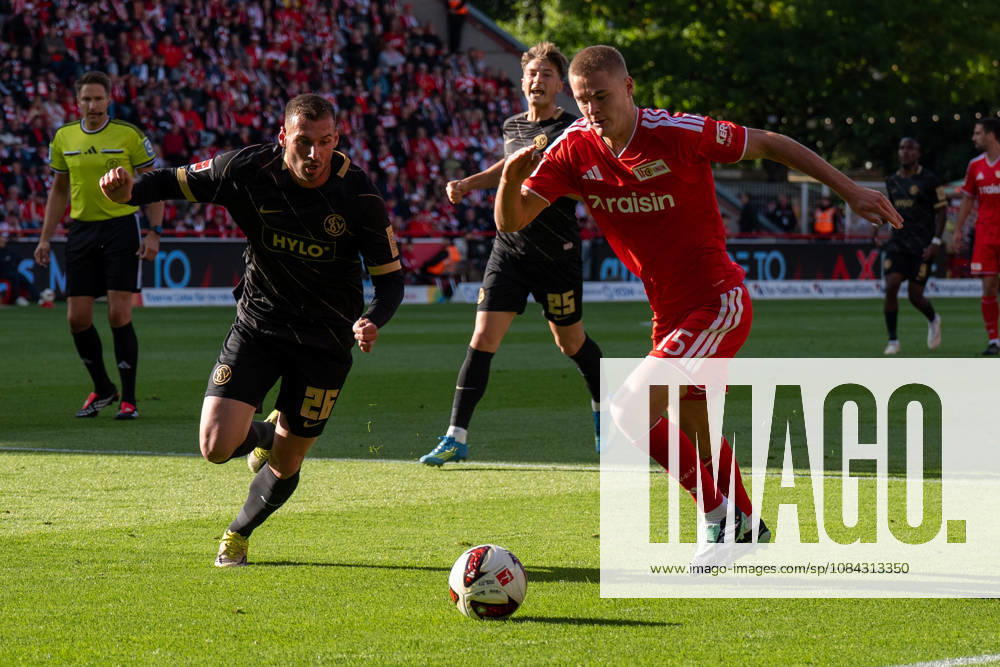 Deutschland: Fussball 1. Bundesliga, 5. Spieltag 2026 2027, 1.FC Union Berlin - SV Elversberg am 10.10.2026 in Berlin (Stadion An der Alten Försterei): Zweikampf Luca Sirch (SV Elversberg, 26) und Tom Rothe (1. FC Union Berlin, 15)