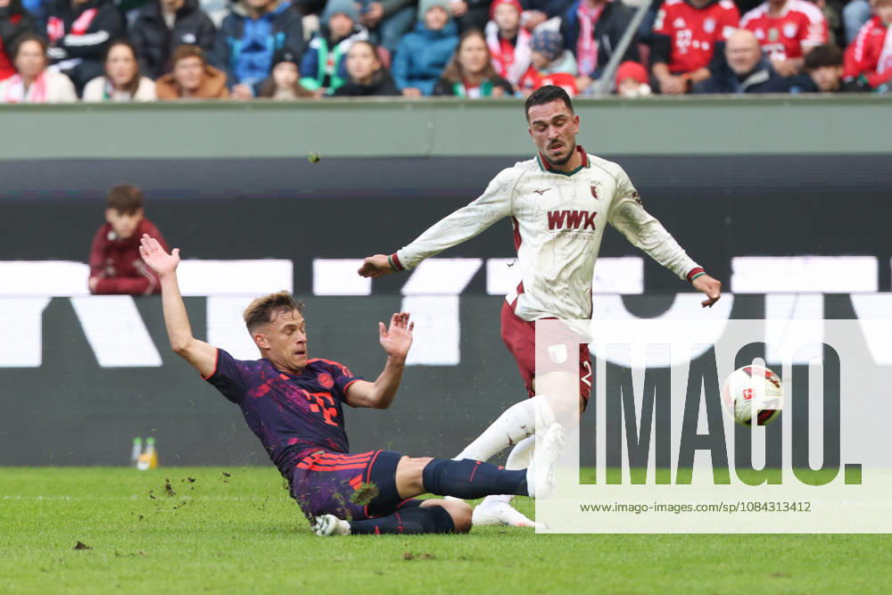 Zweikampf, Arijon Ibrahimovic (FC Augsburg, 21) mit Joshua Kimmich (FC Bayern Muenchen, 06), GER, FC Augsburg vs. FC Bayern Muenchen, Fussball, Bundesliga, 5. Spieltag, Saison 2026 2027, 10.10.2026, , GER, FC Augsburg vs. FC Bayern Muenchen, Fussball, Bundesliga, 5. Spieltag, Saison 2026 2027, 10.10.2026 Augsburg