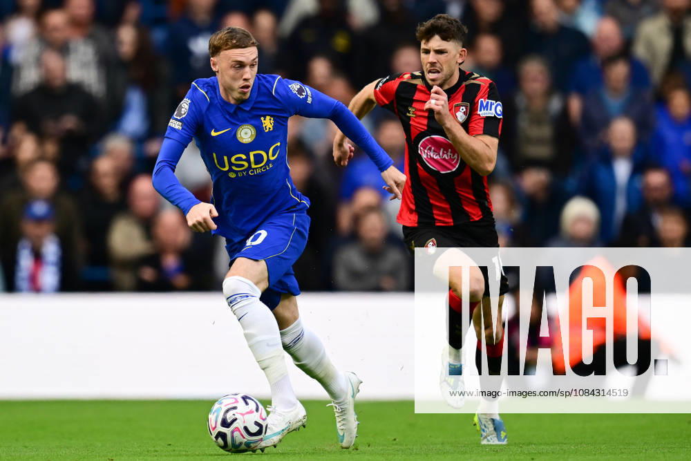 Chelsea v Bournemouth, Premier League Chelsea midfielder Cole Palmer (10) sprints forward with the ball under pressure from AFC Bournemouth midfielder Ryan Christie (10) during the Premier League match between Chelsea and Bournemouth at Stamford Bridge, London, UK on 10 October 2026. London Stamford Bridge Greater London UK Editorial use only DataCo restrictions apply See www.football-dataco.com ,