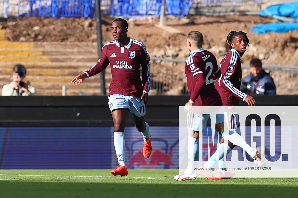 Aston Villa v Brentford, Premier League Nicolas Jackson of Aston Villa celebrates his equalising goal 1-1 during the Aston Villa v Brentford Premier League match at Villa Park, Birmingham, England on 10 October 2026 Credit: Ryan Crockett Every Second Media Editorial use only. All images are copyright Every Second Media Limited. No images may be reproduced without prior permission. All rights reserved. Premier League and Football League images are subject to licensing agreements with Football DataCo Limited. see https: www.football-dataco.com