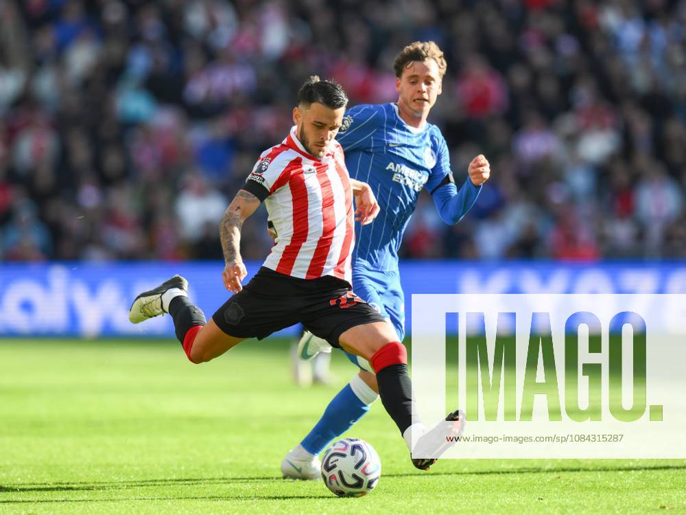 Enzo Le Fee of Sunderland Sunderland v Brighton & Hove Albion, Premier League, Football, Stadium of Light, Sunderland, UK - 10 Oct 2026Sunderland Stadium of Light United Kingdom