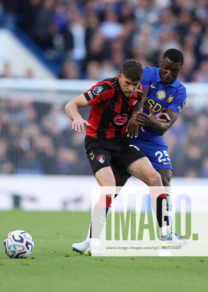 10th October 2026; Stamford Bridge, London, England; Premier League Football, Chelsea versus Bournemouth; Moises Caicedo of Chelsea challenges Ryan Christie of AFC Bournemouth JohnxPatrickxFletcher