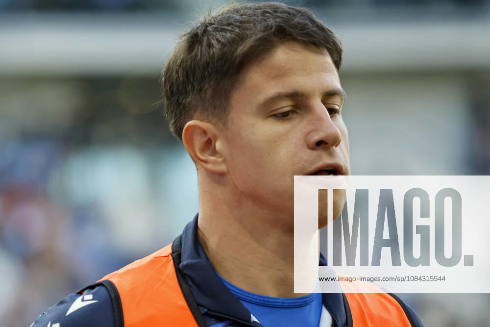 Adam Hlozek (TSG Hoffenheim, 10) beim Aufwärmen während des Spiels , Deutschland, Fussball, 1. Bundesliga, 5.Spieltag, 2026 2027, TSG Hoffenheim vs. Hamburger SV, 10.10.2026, Sinsheim SNP Arena Deutschland