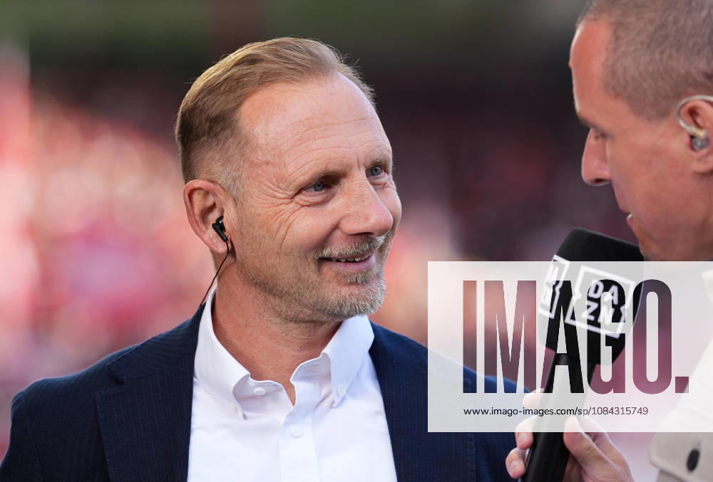 Mauro Lustrinelli (1. FC Union Berlin, Cheftrainer) gibt vor Spielbeginn ein Interview. GER, 1.FC Union Berlin vs SV Elversberg, 1. Bundesliga, 5. Spieltag, Saison 2026-27, Stadion An der Alten Foersterei, Berlin, 10.10.2026 DFL REGULATIONS PROHIBIT ANY USE OF PHOTOGRAPHS AS IMAGE SEQUENCES AND OR QUASI-VIDEO 1.FC Union Berlin vs SV Elversberg, 1. Bundesliga, 5. Spieltag, Saison 2026-27, 10.10.2026 Berlin