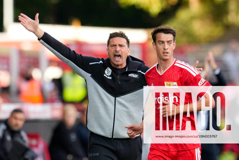 Vincent Wagner (SV Elversberg, Cheftrainer) reagiert, waehrend sich Janik Haberer (1. FC Union Berlin, 19) auf einen Einwurf vorbereitet. GER, 1.FC Union Berlin vs SV Elversberg, 1. Bundesliga, 5. Spieltag, Saison 2026-27, Stadion An der Alten Foersterei, Berlin, 10.10.2026 DFL REGULATIONS PROHIBIT ANY USE OF PHOTOGRAPHS AS IMAGE SEQUENCES AND OR QUASI-VIDEO 1.FC Union Berlin vs SV Elversberg, 1. Bundesliga, 5. Spieltag, Saison 2026-27, 10.10.2026 Berlin