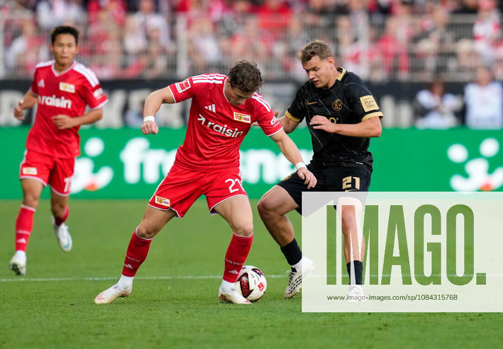 Tim Skarke (1. FC Union Berlin, 21) im Zweikampf mit Lasse Guenther (SV Elversberg, 21). GER, 1.FC Union Berlin vs SV Elversberg, 1. Bundesliga, 5. Spieltag, Saison 2026-27, Stadion An der Alten Foersterei, Berlin, 10.10.2026 DFL REGULATIONS PROHIBIT ANY USE OF PHOTOGRAPHS AS IMAGE SEQUENCES AND OR QUASI-VIDEO 1.FC Union Berlin vs SV Elversberg, 1. Bundesliga, 5. Spieltag, Saison 2026-27, 10.10.2026 Berlin