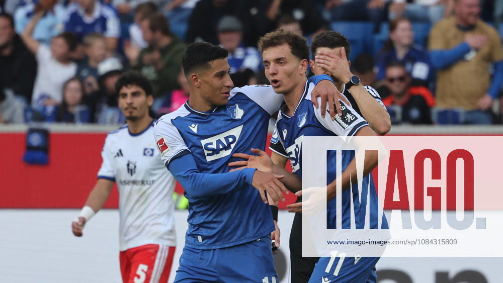 Sinsheim , Fußball Bundesliga TSG 1899 Hoffenheim vs. Hamburger SV , Jubel Hoffenheim , von links: Adam Daghim Fisnik Asllani