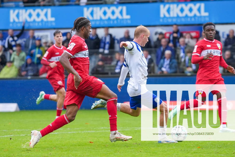 Deutschland: Fussball, 3. Liga, 8. Spieltag, Hänsch-Arena, Meppen, Emsland, Niedersachsen, SV Meppen vs. VfB Stuttgart U21, U 21 VfB Stuttgart II: Luca Prasse (SV Meppen, 31) Torschuss
