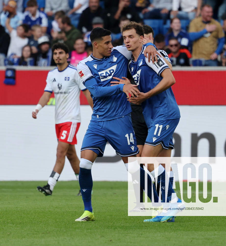 Sinsheim , Fußball Bundesliga TSG 1899 Hoffenheim vs. Hamburger SV , Jubel Hoffenheim , von links: Adam Daghim Fisnik Asllani