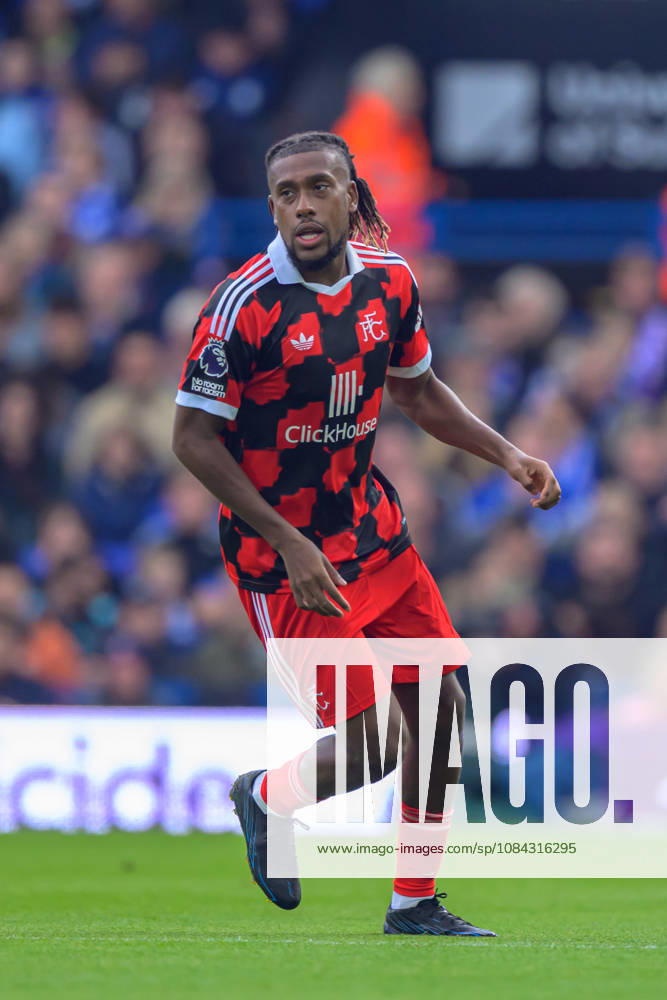 IPSWICH, ENGLAND OCTOBER 10 - Alex Iwobi of Fulham during the Premier League game between Ipswich Town and Fulham at Portman Road on October 10, 2026 in Ipswich, England. (Photo by Keeran Marquis Sports Press Photo)