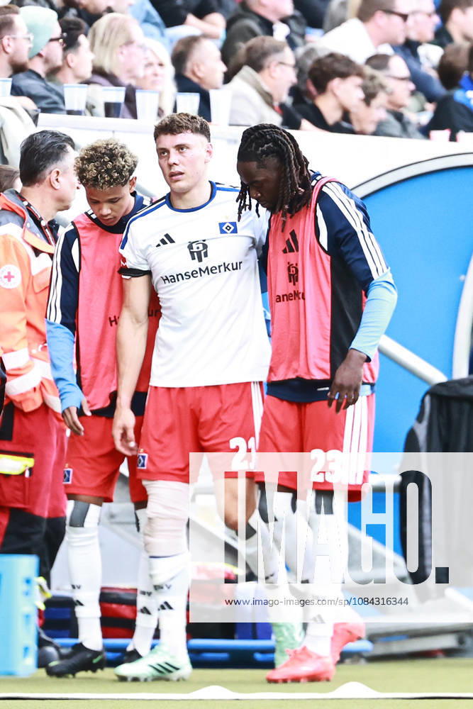 Fussball 1.Bundesliga, TSG 1899 Hoffenheim - Hamburger SV v.l. Verletzung Nicolai Remberg (Hamburger SV) Sinsheim