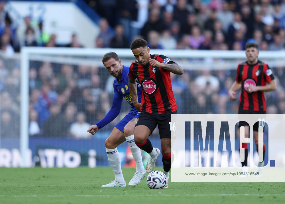 10th October 2026; Stamford Bridge, London, England; Premier League Football, Chelsea versus Bournemouth; Marcus Tavernier of AFC Bournemouth under pressure from Jordan Henderson of Chelsea JohnxPatrickxFletcher