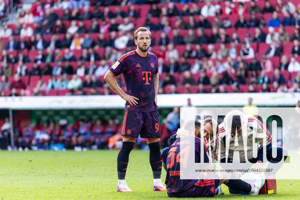 Deutschland: FC Augsburg vs FC Bayern München, 1. Bundesliga, 5. Spieltag, Saison 2026 27, WWK Arena (Augsburg): Harry Kane, (FC Bayern München, 9), Ismael Saibari, (FC Bayern München, 34) Augsburg WWK Arena Bayern Deutschland