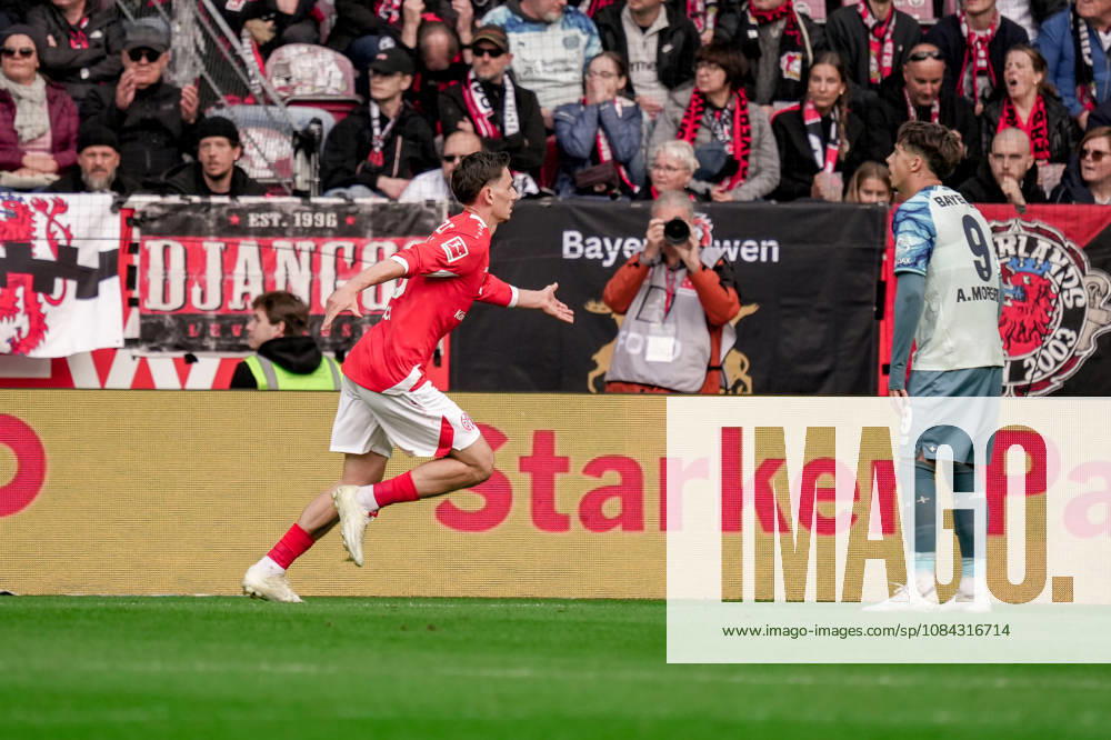 Deutschland: Fussball Saison 2026 2027 , 1. Bundesliga , 5. Spieltag , 1. FSV Mainz 05 vs. Bayer 04 Leverkusen - MEWA-Arena (Mainz) : Anthony Caci (1. FSV Mainz 05, 19) Tor und Torjubel zum 2:2, Tor, Torjubel, Jubel, Freude, Emotionen Mainz MEWA-Arena Deutschland Germany