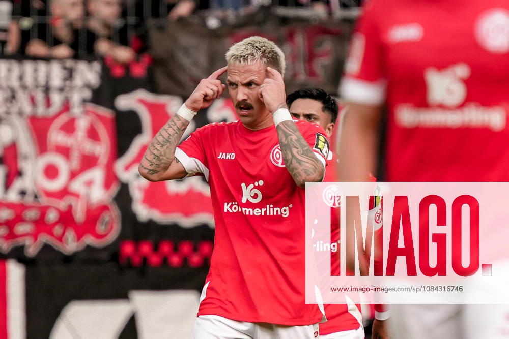 Deutschland: Fussball Saison 2026 2027 , 1. Bundesliga , 5. Spieltag , 1. FSV Mainz 05 vs. Bayer 04 Leverkusen - MEWA-Arena (Mainz) : Phillip Tietz (1. FSV Mainz 05, 9) Mimik, Gesichtsausdruck, Emotion, Geste, Gestik, Emotion Mainz MEWA-Arena Deutschland Germany