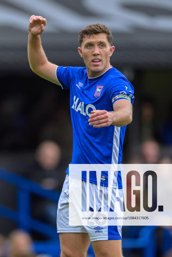 IPSWICH, ENGLAND OCTOBER 10 - Dara O Shea of Ipswich Town during the Premier League game between Ipswich Town and Fulham at Portman Road on October 10, 2026 in Ipswich, England. (Photo by Keeran Marquis Sports Press Photo)