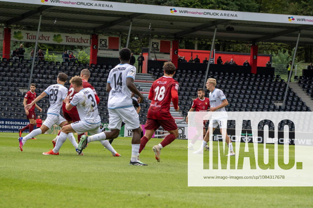 Fussball 3.Liga, SG Sonnenhof Grossaspach - SV Waldhof Mannheim v.l. Aspach
