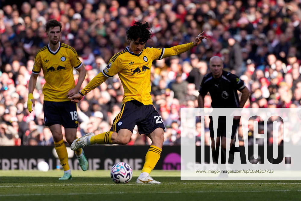 10th October 2026; Emirates Stadium, London, England; Premier League Football, Arsenal versus Leeds United; Ao Tanaka of Leeds United shoots at goal TomxMajor
