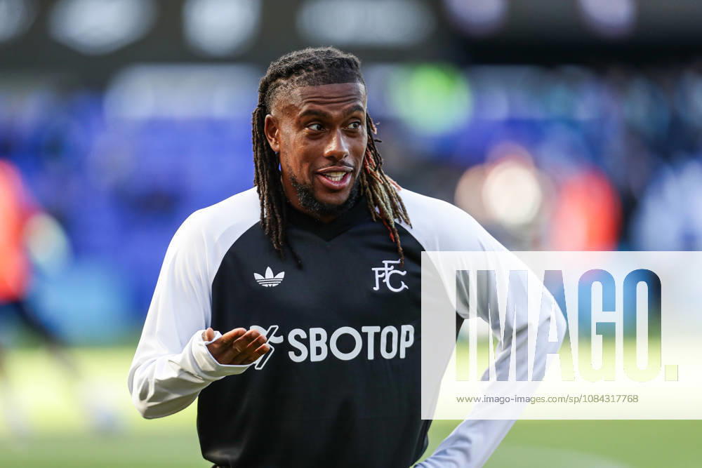 10th October 2026; Portman Road, Ipswich, Suffolk, England; Premier League Football, Ipswich Town versus Fulham; Alex Iwobi of Fulham during warm up AndyxSkinner