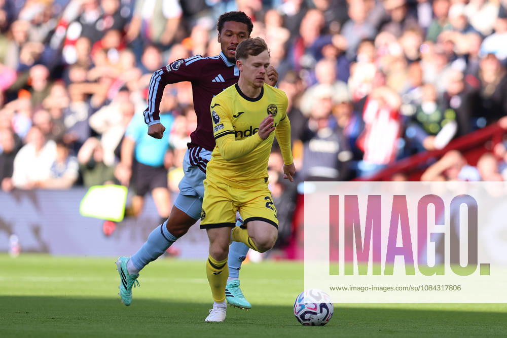 Aston Villa v Brentford, Premier League Keane Lewis-Potter of Brentford FC runs on the ball during the Aston Villa v Brentford Premier League match at Villa Park, Birmingham, England on 10 October 2026 Credit: Ryan Crockett Every Second Media Editorial use only. All images are copyright Every Second Media Limited. No images may be reproduced without prior permission. All rights reserved. Premier League and Football League images are subject to licensing agreements with Football DataCo Limited. see https: www.football-dataco.com