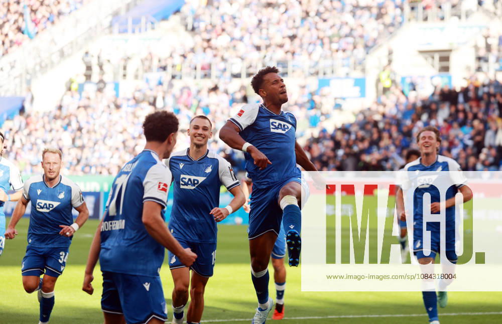 TSG 1899 Hoffenheim - Hamburger SV Deutschland, Sinsheim, 10.10.2026, Fussball, Bundesliga, Saison 2026 2027, TSG 1899 Hoffenheim - Hamburger SV: Bambase Conte (TSG 1899 Hoffenheim); Jubel Tor 2:1 Conte.