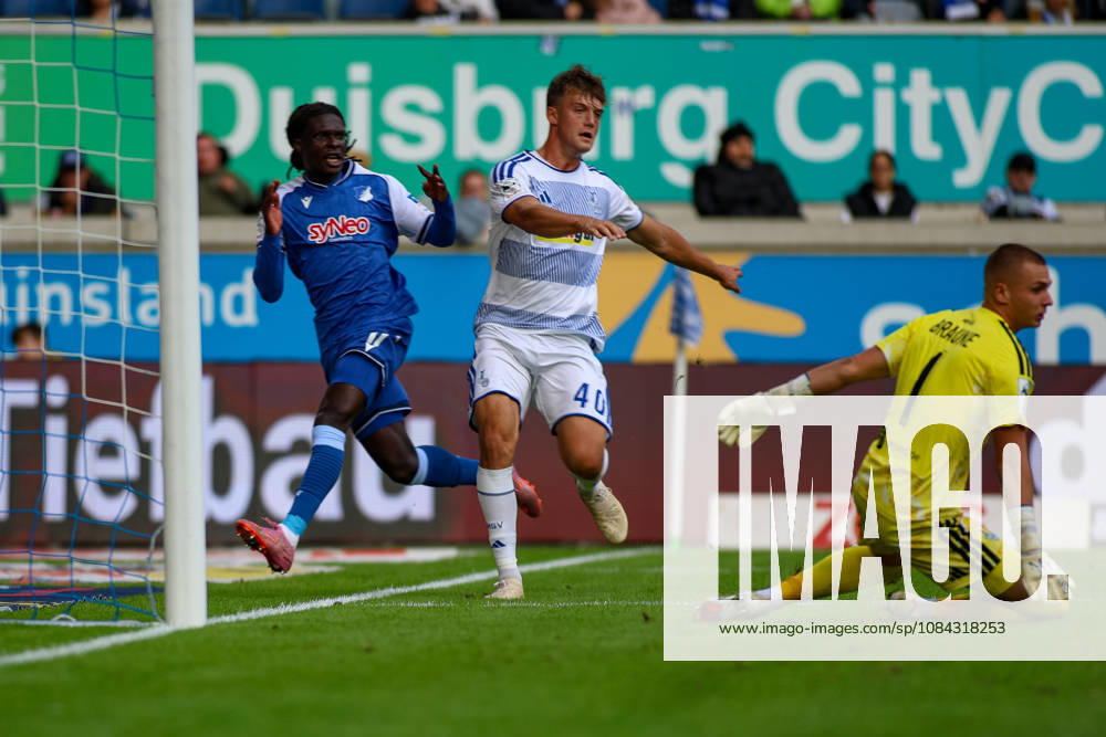 GER, Fussball, Herren, 3. Liga, Saison 2026 2027, MSV Duisburg - TSG Hoffenheim II Max Besuschkow (MSV) erzielt das Tor zum 0:1