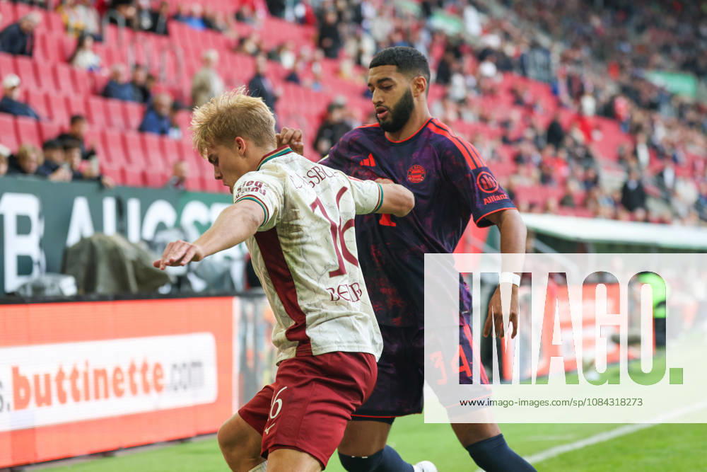 Hennes Behrens (FC Augsburg, 16) mit Ismael Saibari (FC Bayern Muenchen, 34), GER, FC Augsburg vs. FC Bayern Muenchen, Fussball, Bundesliga, 5. Spieltag, Saison 2026 2027, 10.10.2026, , GER, FC Augsburg vs. FC Bayern Muenchen, Fussball, Bundesliga, 5. Spieltag, Saison 2026 2027, 10.10.2026 Augsburg