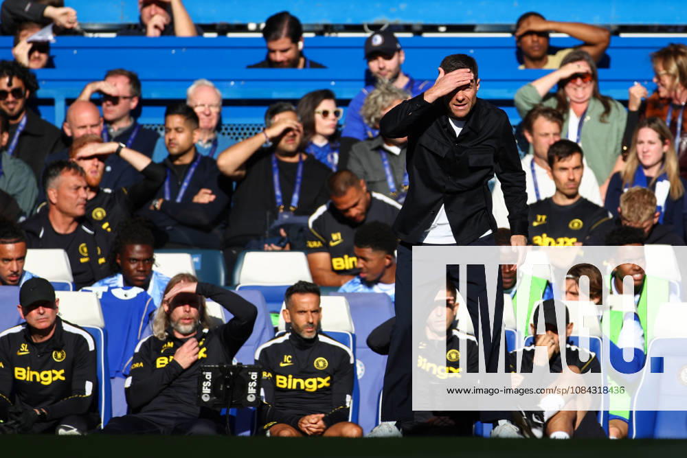 Premier League: Chelsea v AFC Bournemouth LONDON, UK - 10th Oct 2026: Chelsea Manager Xabi Alonso looks on during the Premier League match between Chelsea FC and AFC Bournemouth at Stamford Bridge London Stamford Bridge England United Kingdom