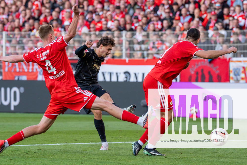 Deutschland: Fussball 1. Bundesliga, 5. Spieltag 2026 2027, 1.FC Union Berlin - SV Elversberg am 10.10.2026 in Berlin (Stadion An der Alten Försterei): Maurice Krattenmacher (SV Elversberg, 7) am Ball Schuss