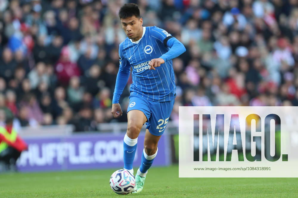 10th October 2026; Stadium of Light, Sunderland, England; Premier League Football, Sunderland versus Brighton and Hove Albion; Diego Gomez of Brighton and Hove Albion dribbles the ball DavexLofthouse
