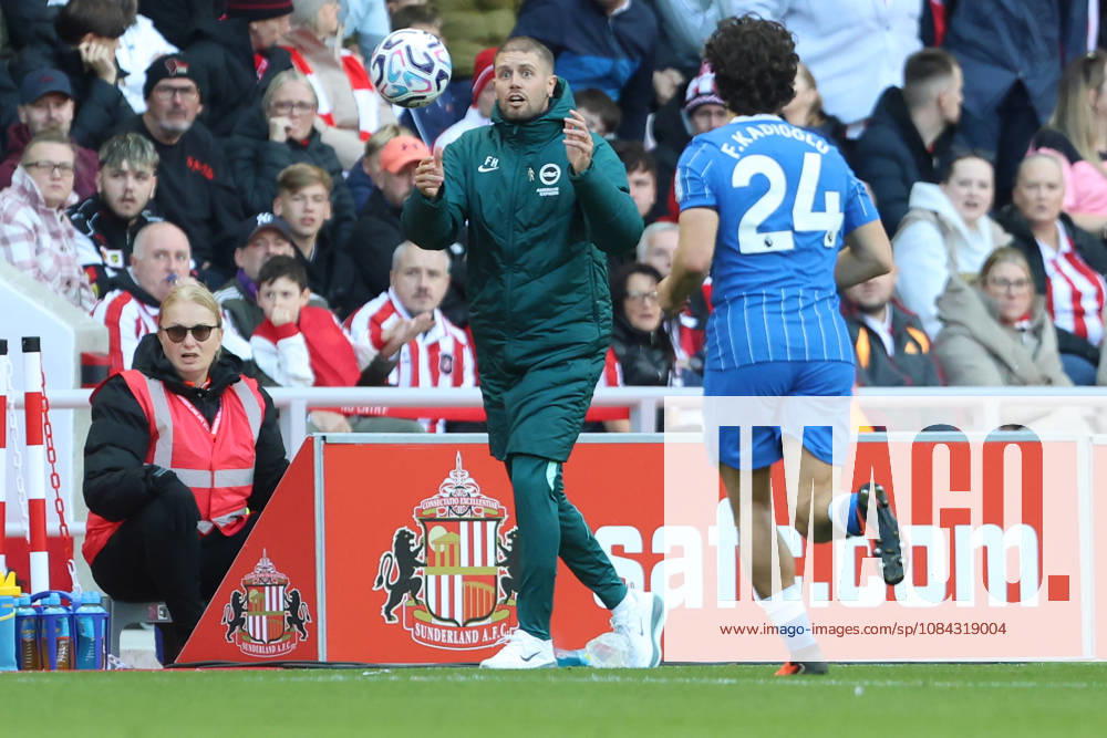 10th October 2026; Stadium of Light, Sunderland, England; Premier League Football, Sunderland versus Brighton and Hove Albion; Brighton and Hove Albion manager Fabian Hurzeler DavexLofthouse
