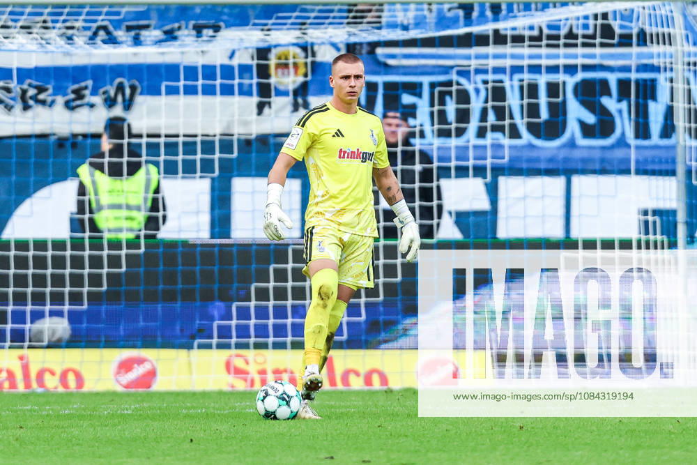 Fussball, 3.Liga Saison 2026 2027 8.Spieltag MSV Duisburg - TSG 1899 Hoffenheim II 10.10.2026, schauinsland-reisen-arena Max Braune (MSV Duisburg, 1) Duisburg schauinsland-reisen-arena Nordrhein-Westfalen Deutschland