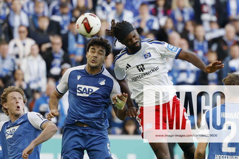 Terem Moffi (HSV) r. setzt sich im Kopfball gegen Ozan Kabak (TSG Hoffenheim) durch und Goal scored, erzielt das Tor zum 2:2, celebrate the goal im Bundesliga-Spiel zwischen der TSG 1899 Hoffenheim und dem Hamburger SV in der PreZero Arena, Sinsheim, Deutschland, am 10. Oktober 2026. in action during the Bundesliga match between TSG 1899 Hoffenheim and Hamburger SV at the PreZero Arena, Sinsheim, Germany, on October 10, 2026. DFB DFL REGULATIONS PROHIBIT ANY USE OF PHOTOGRAPHS AS IMAGE SEQUENCES AND OR QUASI-VIDEO,