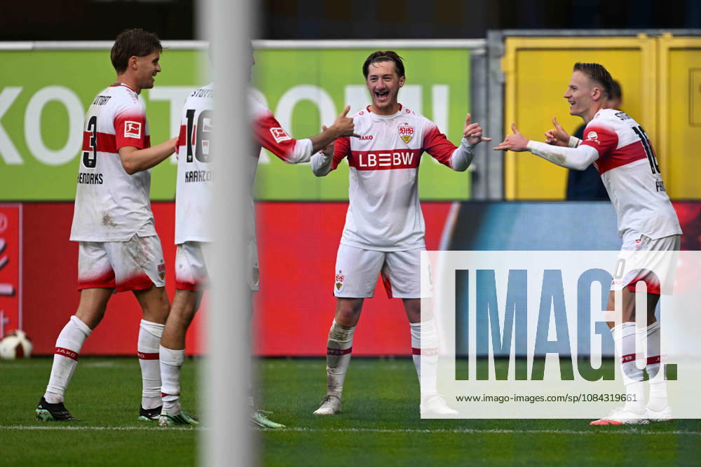 Paderborn, Home-Deluxe-Arena, 10.10.26, GER, Herren, 1.Bundesliga, Saison 2026-2027, SC Paderborn 07 - VfB Stuttgart Bild: Chris FUEHRICH (Stuttgart) jubelt nach seinem Tor zum 0:2 DFL regulations prohibit any use of photographs as image sequences and or quasi-video. Nordrhein-Westfalen Deutschland