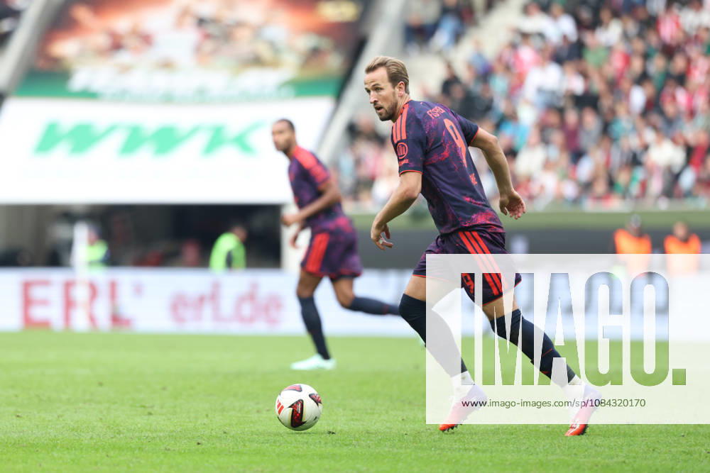 Harry Kane (FC Bayern Muenchen, 09), GER, FC Augsburg vs. FC Bayern Muenchen, Fussball, Bundesliga, 5. Spieltag, Saison 2026 2027, 10.10.2026, , GER, FC Augsburg vs. FC Bayern Muenchen, Fussball, Bundesliga, 5. Spieltag, Saison 2026 2027, 10.10.2026 Augsburg