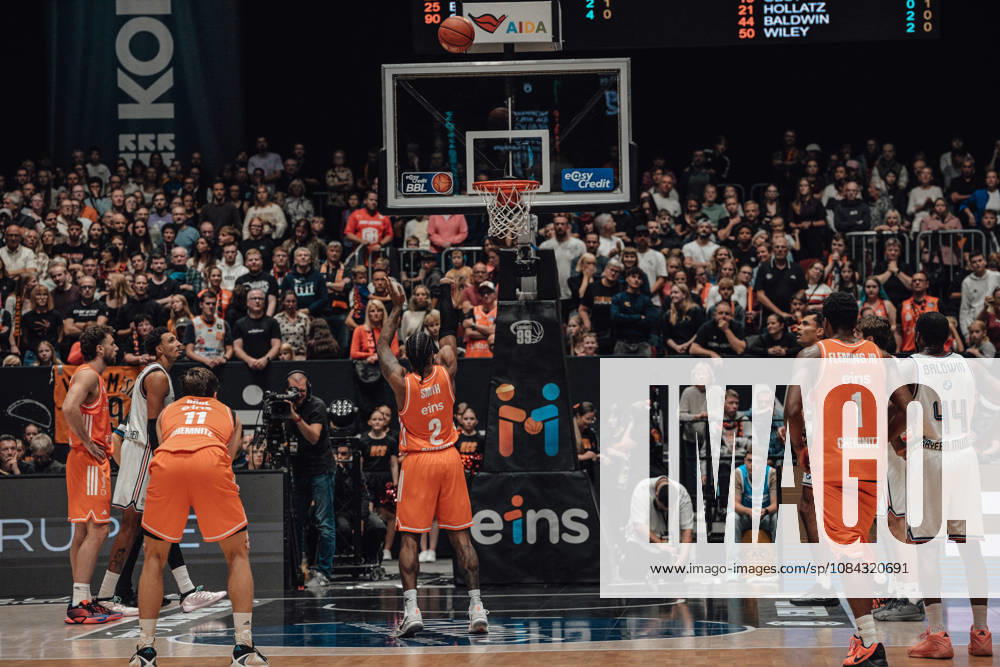 EasyCredit Basketball Bundesliga, 5. Spieltag, Niners Chemnitz -Bayern München 10.10.2026 ab 16:00 Uhr Chemnitz, Chemnitz Arena Im Foto: 02 Stefan Smith beim Freiwurf easyCredit Basketball Bundesliga, 5. Spieltag, Niners Chemnitz - Bayern München Chemnitz Sachsen Deutschland