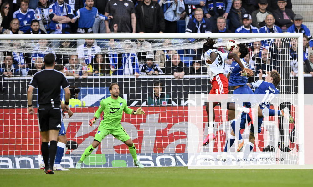 TOR zum 2:2 Terem Moffi Hamburger SV HSV (09) Torschuss Aktion Torchance Kopfballduell Zweikampf Aktion gegen Ozan Kabak TSG 1899 Hoffenheim (05) Wouter Burger TSG 1899 Hoffenheim (18) Torwart Oliver Baumann TSG 1899 Hoffenheim (01) Schiedsrichter Referee Harm Osmers TSG 1899 Hoffenheim vs Hamburger SV HSV 10.10.2026 DFL REGULATIONS PROHIBIT ANY USE OF PHOTOGRAPHS AS IMAGE SEQUENCES AND OR QUASI-VIDEO TSG 1899 Hoffenheim vs Hamburger SV HSV