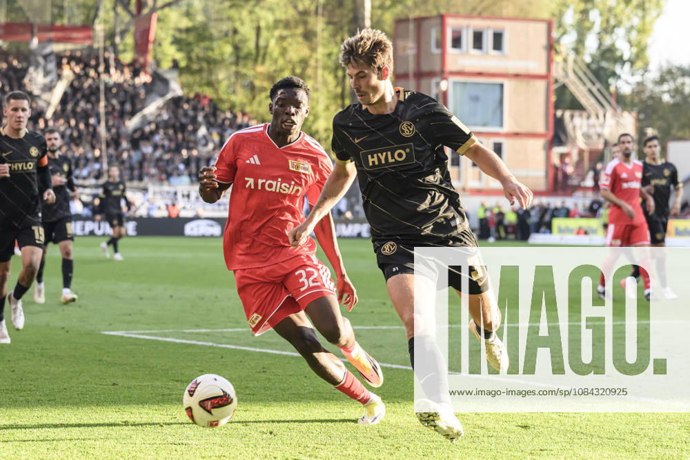 Im Bild v.l.: Mekhi Gray (Union Berlin, 32), Maximilian Rohr (SV Elversberg, 31), Zweikampf, Action, Kampf, kaempft um den Ball, GER, Berlin, Fussball, 1. FC Union Berlin vs SV Elversberg, in der Alten Försterei, 10.10.2026, DFB DFL REGULATIONS PROHIBIT ANY USE OF PHOTOGRAPHS AS IMAGE SEQUENCES AND OR QUASI-VIDEO,