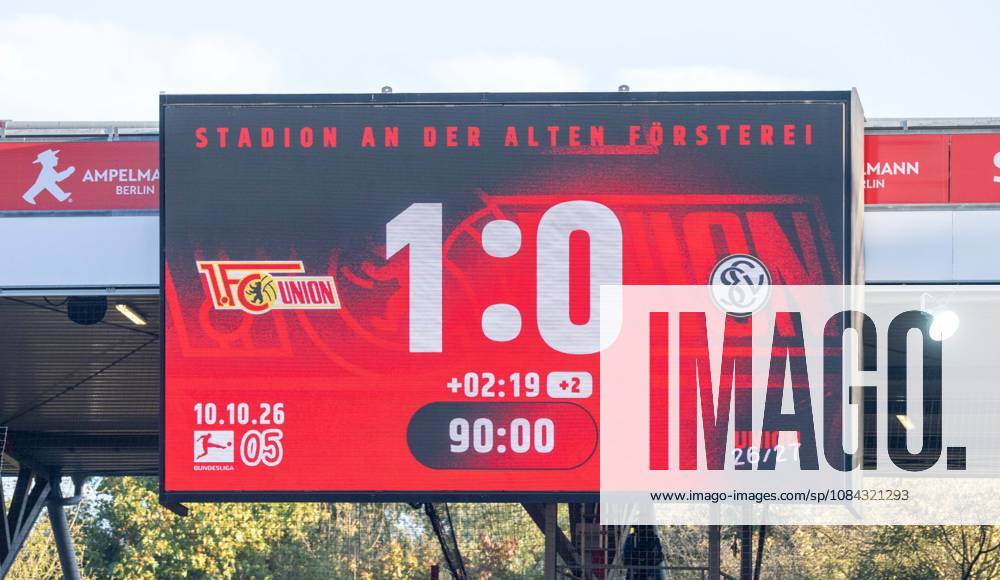 Fußball, Herren, Saison 2026 2027, 1. Bundesliga (5. Spieltag), 1. FC Union Berlin - SV 07 Elversberg, Anzeigetafel mit 1:0-Endstand, 10.10.2026,